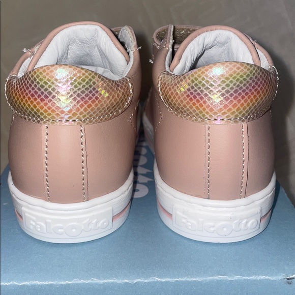 NWT Falcotto Sasha Sneaker in color “Cipria-Phard” - Picture 12 of 16